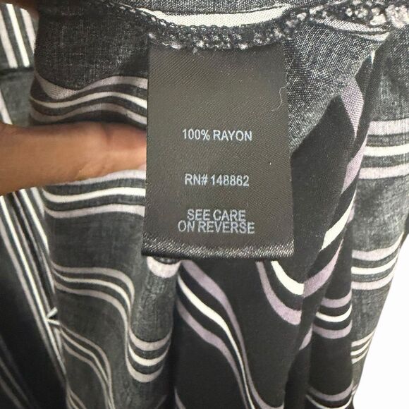 Torrid Womens Plus 3X Challis Maxi Shirt Kimono Open Duster Black White Stripe - Picture 7 of 7